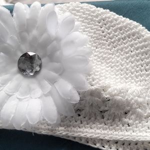White Crochet Flowered Baby Beanie